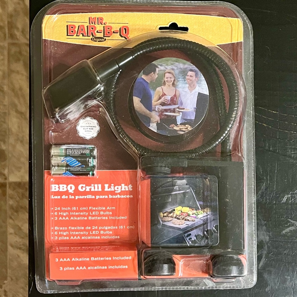 Brand New Mr. BAR-B-Q BBQ Grill Light